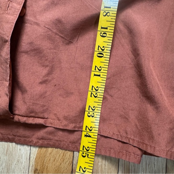 Vintage 100% silk rust button up - Picture 4 of 4